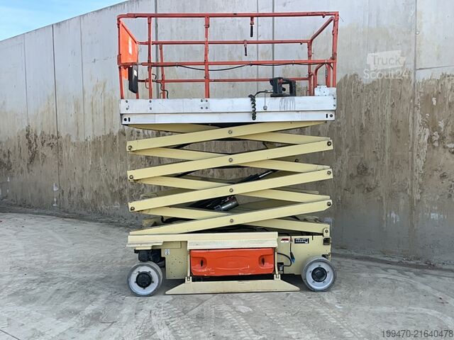 ножничный подъёмный стол JLG 2646ES (10m)