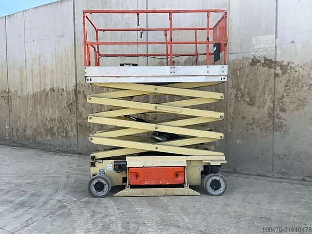 ножничный подъёмный стол JLG 2646ES (10m)