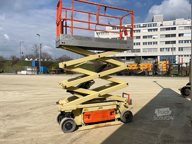 ножничный подъёмный стол JLG 2030 Es (8m)