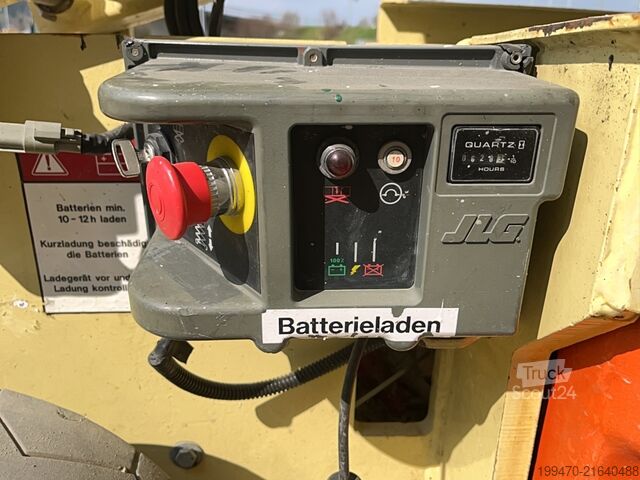 ножничный подъёмный стол JLG 2030 Es (8m)