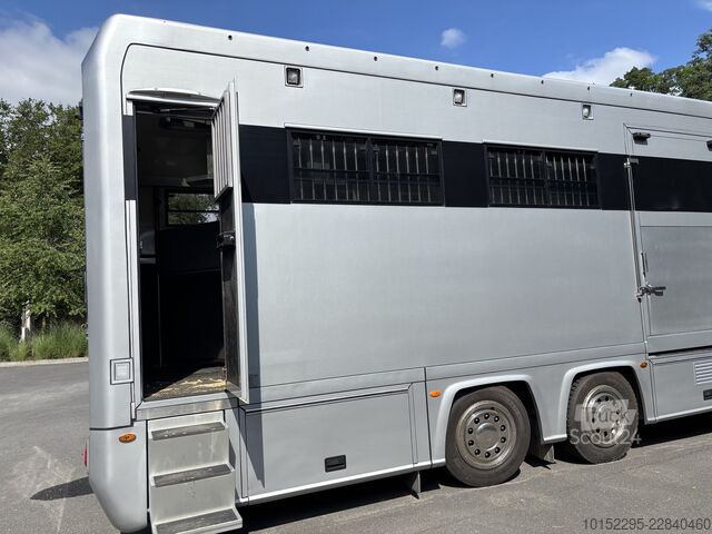 Transportor de cai pentru 8 cai - camion pentru transportul cailor Volvo FM500AKX Pferdetransporter 8 Pferde