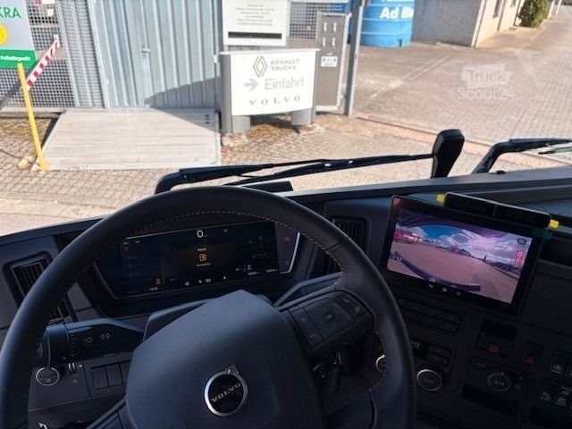 Three-sided tipper truck VOLVO FMX460 8x4R Meiller DSK Trigenius