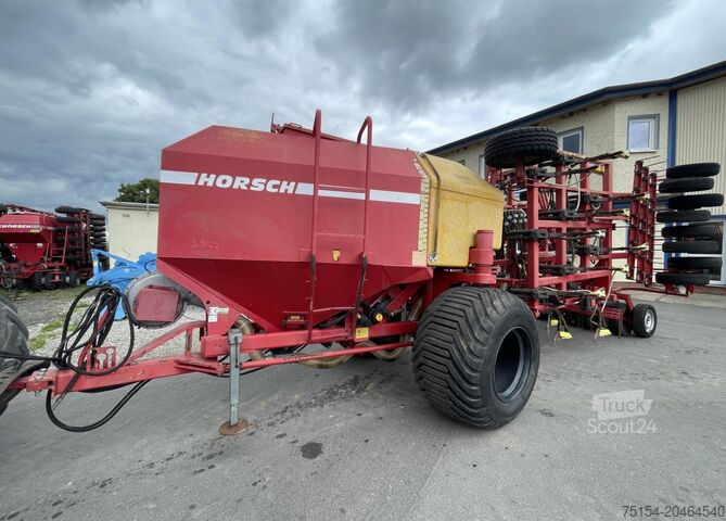 Semoir Horsch Airseeder CO6 mit Dünger