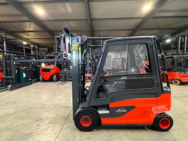Gaffeltruck Linde E 25L [ID: 102]