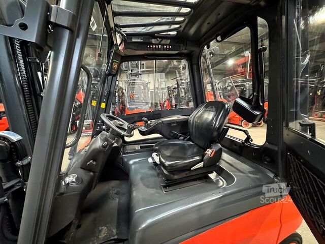 Gaffeltruck Linde E 25L [ID: 102]