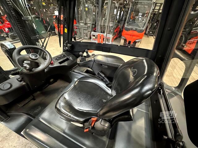 Gaffeltruck Linde E 25L [ID: 102]