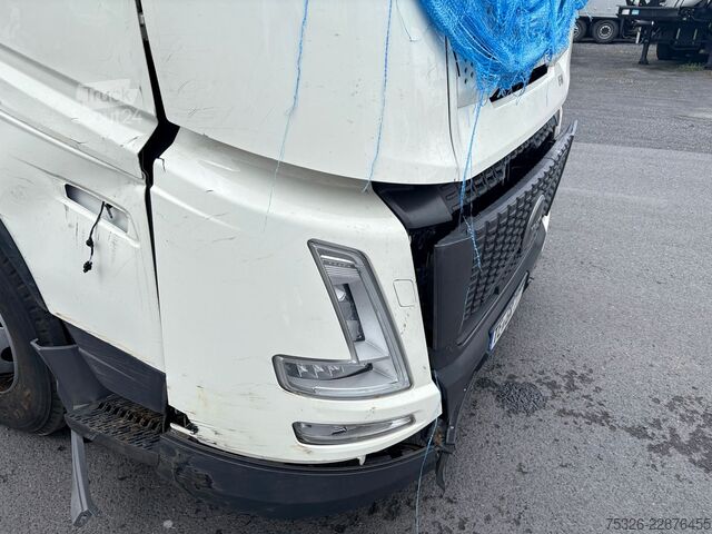 Tracteur routier standard VOLVO FH 500 4x2, Globetrotter XL Aero, UNFALL