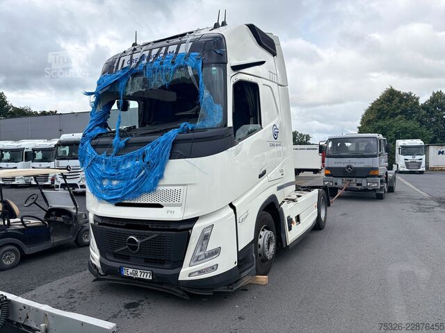 Tracteur routier standard VOLVO FH 500 4x2, Globetrotter XL Aero, UNFALL
