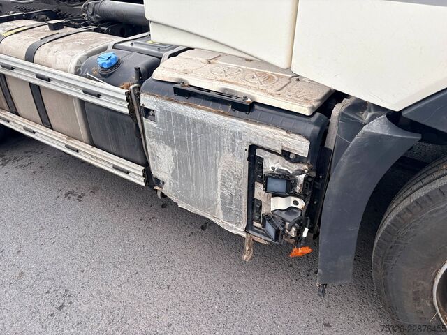 Tracteur routier standard VOLVO FH 500 4x2, Globetrotter XL Aero, UNFALL