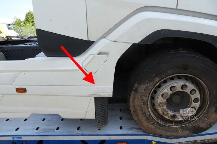 Tracteur routier standard DAF XF 480 FT, UNFALL