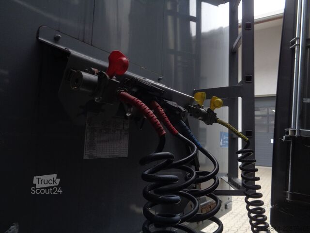 Semirreboque com piso móvel REISCH RSBS-3-13 92 cbm Liftachse SAF