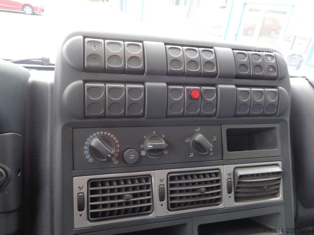 Kombiniran vozilo s ponjavo IVECO 80E17 / EU3. 1. Hand