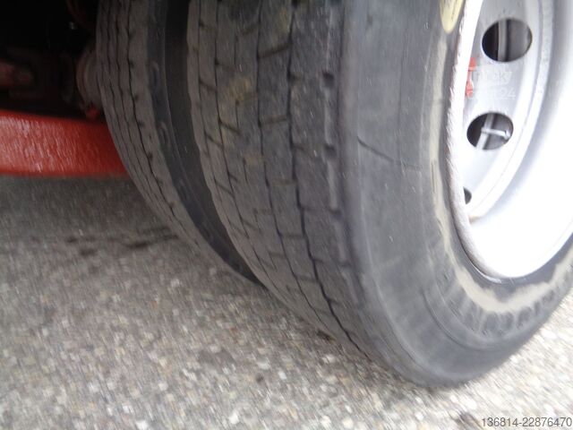 Kombiniran vozilo s ponjavo IVECO 80E17 / EU3. 1. Hand