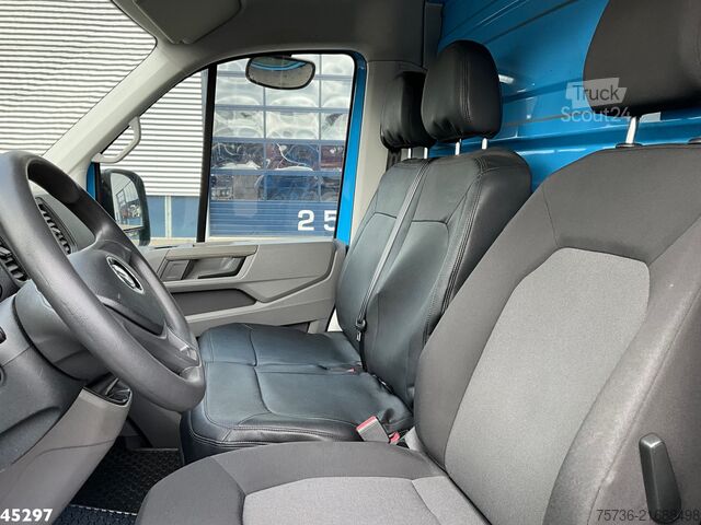 Autószállító furgon Volkswagen Crafter 35 2.0 TDI met Nieuwe Oprijcarrosserie