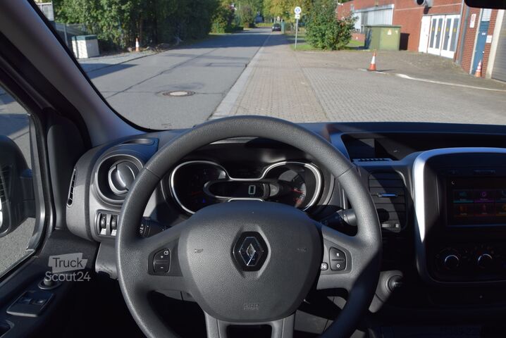 Dobozos furgon Renault Trafic  2,0 DCI L2H1 3,0t Tempomat Klima Navi LED