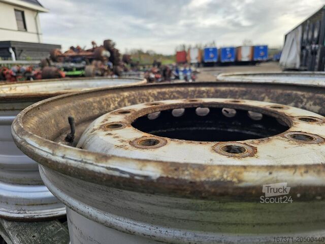 2010 MICHELIN 11.75 X 22.5 DISC RIMS MICHELIN 11.75 X 22.5 DISC RIMS