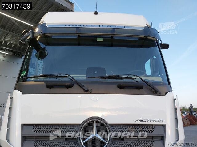 Standard-SZM Mercedes Actros 1845 4X2 GigaSpace Retarder 2xTanks ACC ...