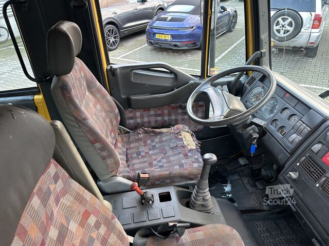 Kuffert Iveco EuroCargo 80E15 / Double Cab / Manual / 427 dkm...