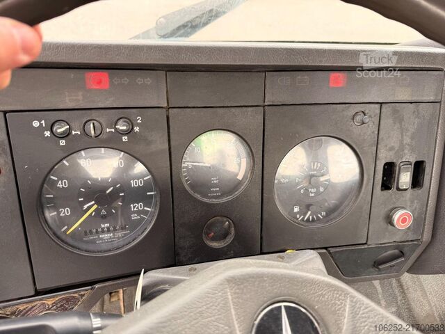 Containertransport (haakarmsysteem) Mercedes-Benz 1722