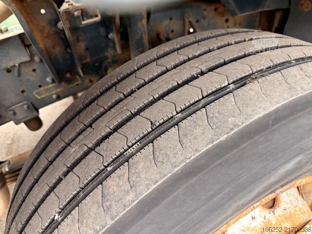 Containertransport (haakarmsysteem) Mercedes-Benz 1722