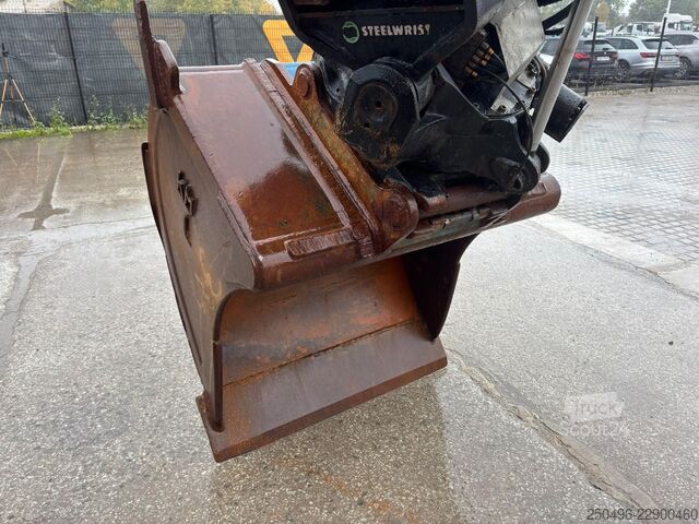 Wheel excavator Volvo EW 160 E TILTROTATOR / AC / CENTRAL LUBRICATION