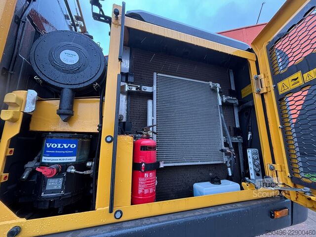 Wheel excavator Volvo EW 160 E TILTROTATOR / AC / CENTRAL LUBRICATION