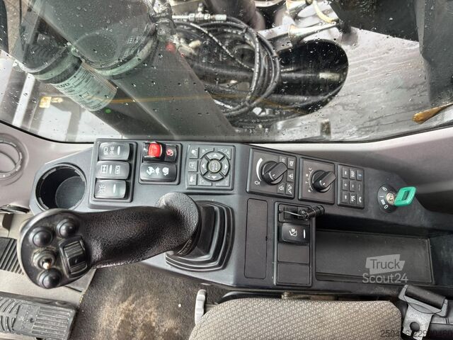Wheel excavator Volvo EW 160 E TILTROTATOR / AC / CENTRAL LUBRICATION