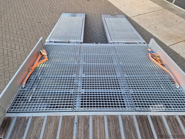  DAF XF 530 SuperSpacecab 6x2*4 - New Flatbed - Ramp...