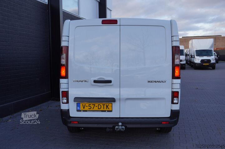 Delivery van Renault Trafic 2.0 dCi 110PK L2 EURO 6 - Airco - Cruise...