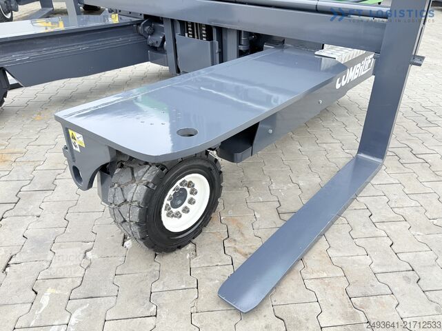 Carretilla retráctil de 4 vías Combilift C4500 WIDE FORK POSITIONER DIESEL DUPLEX
