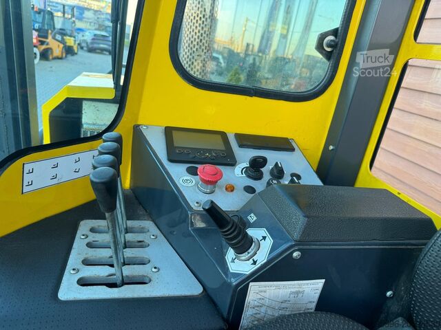 Carretilla elevadora multidireccional Combilift C4000/ 2021 year / 1708 hours !!!!