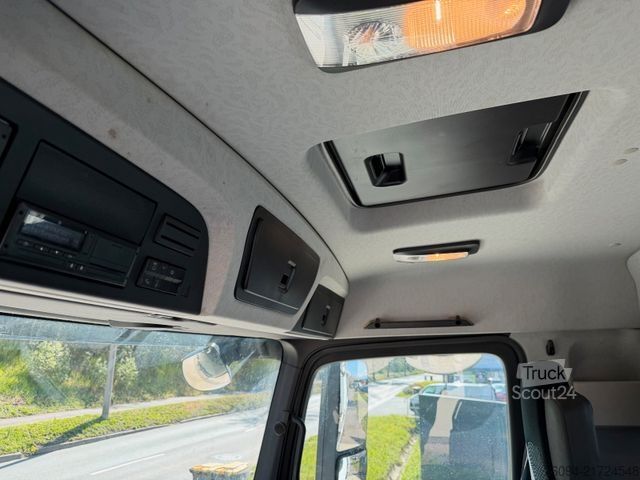 Sklápěcí vůz MERCEDES-BENZ Arocs 3348 6x4 Kipper Bordmatik AHK