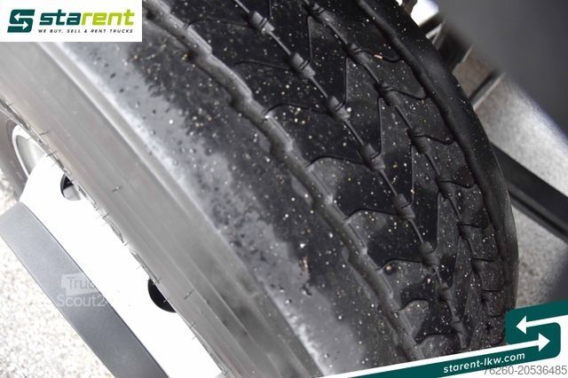 Škatlasti tovornjak IVECO Eurocargo 160-250 Koffer LBW 1500 Kg Automatik