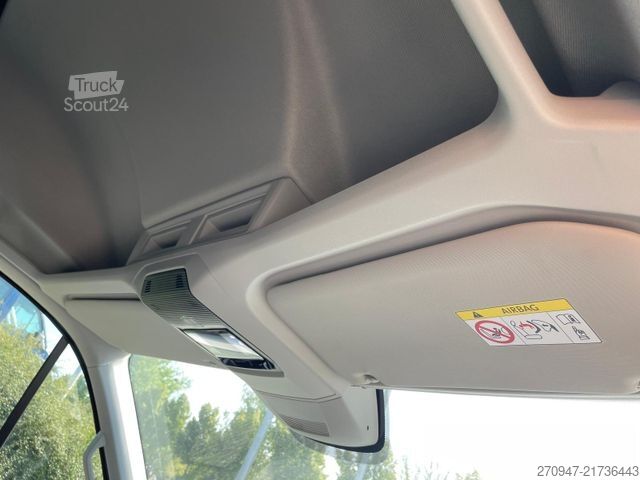 Dubă cu acoperiș înalt MAN TGE 3.200 L3H3 Kasten 4x4 3-SITZE AHK ACC