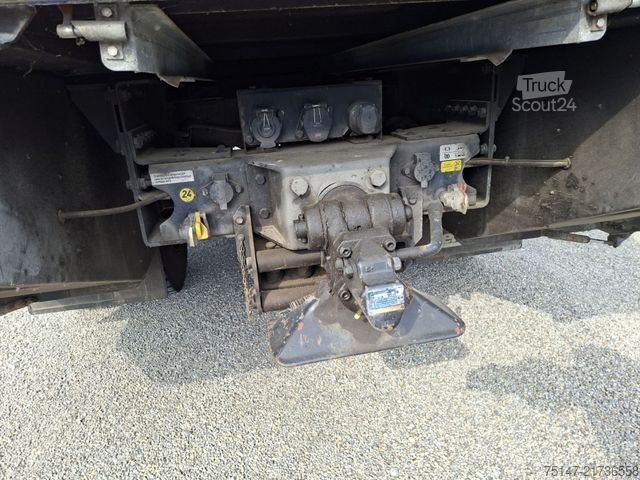 Skříňový nákladní automobil IVECO FF135E24W 4x4 Allrad THW GKW1 Seilwinde 9-Sitzer