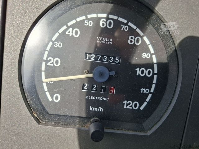 Skříňový nákladní automobil IVECO FF135E24W 4x4 Allrad THW GKW1 Seilwinde 9-Sitzer