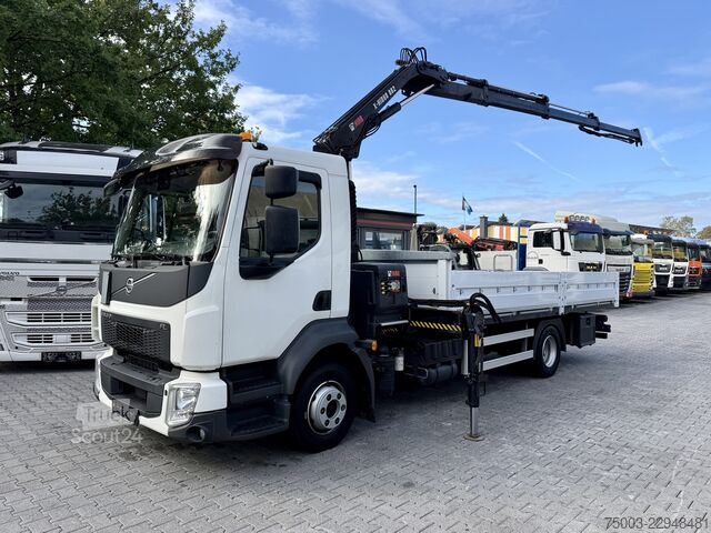 Vrachtauto met open laadbak Volvo FL 210 Kran Hiab X-HiDuo 082