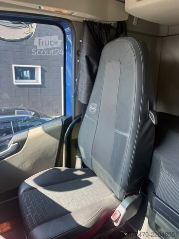 Pala gommata Volvo FH 500