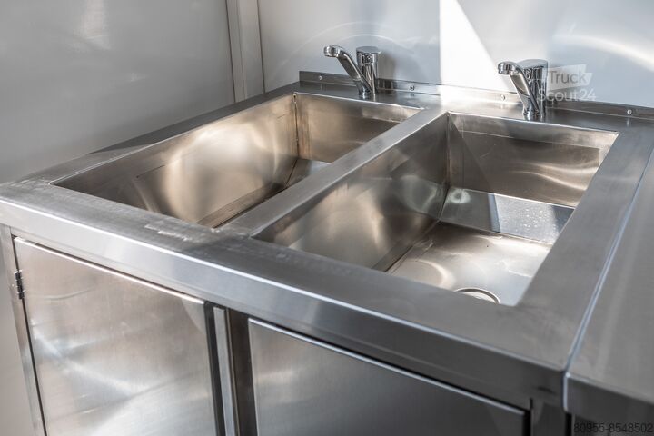 Remorcă de vânzare Neuer kommerzieller Anhänger Bannert