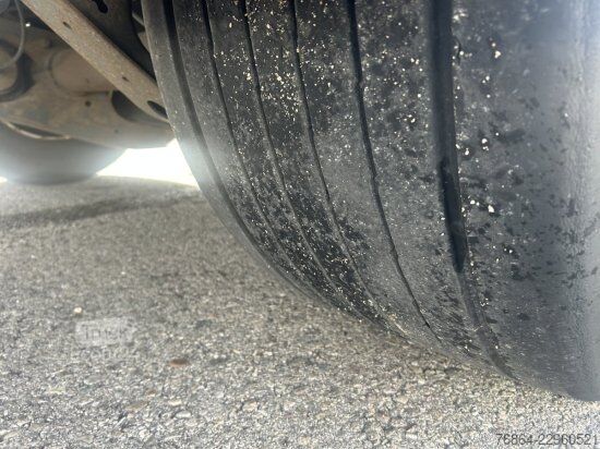 Atvira puspriekabė su tentu KöGEL SN 24 MEGA-TAUTLINER REIFEN 435/50/19,5
