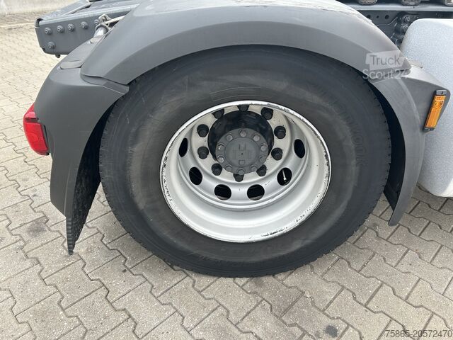 MTS standard DAF CF 410 FT Space Cab / 742 dkm / 2 Tanks / NL Truck