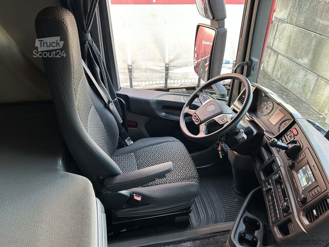 Standard tractor Scania R450 Highline / Retarder / 724 dkm / APK TUV 07-26
