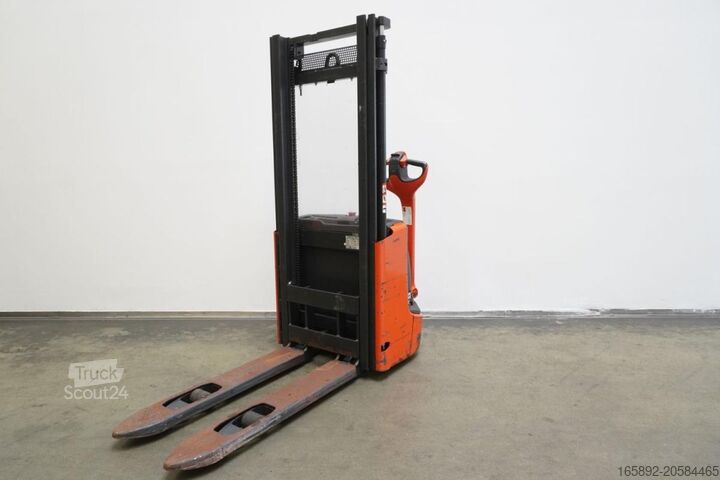 Gerbeur manuel Linde L 12 1172