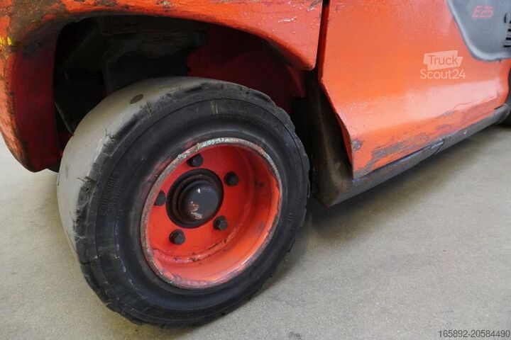 Viličar Linde E 25/600 H 387