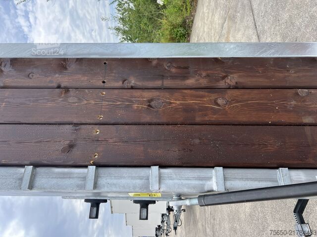 Remorque porte-engins surbaissée Möslein T 3-9,20 F  3 Achs Tieflader mit gerader Ladefläche 9 m, Neufahrzeug