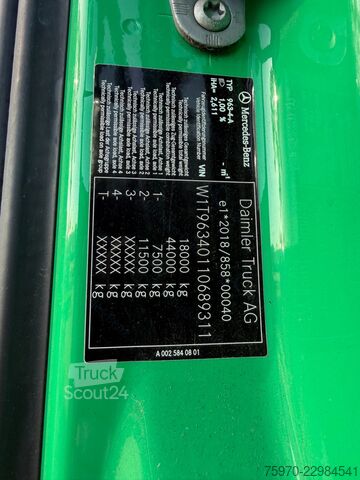  Mercedes-Benz Actros 1836 4X2 2023 175.804km SPOILERS