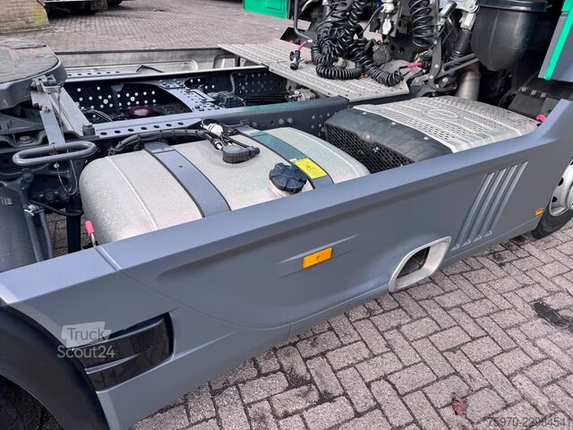  Mercedes-Benz Actros 1836 4X2 2023 175.804km SPOILERS