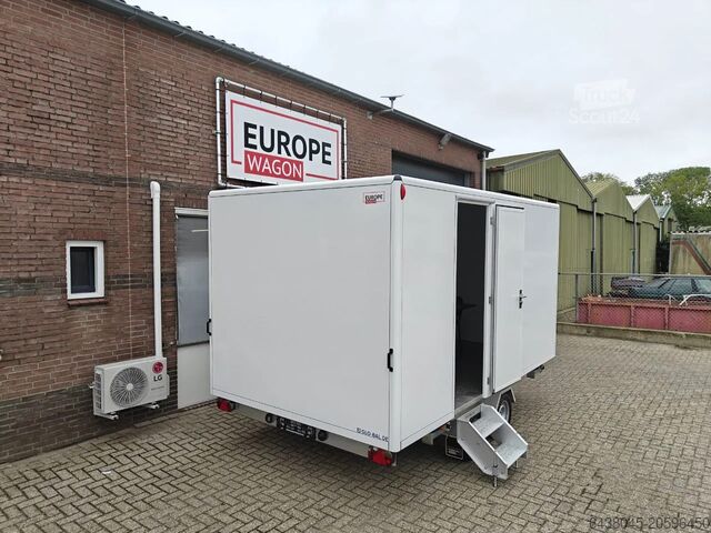 GLOBAL premična kabina z izpiralnim WC-jem GLOBAL Schaftkeet met spoeltoilet