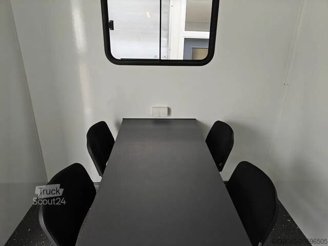 GLOBAL gredni priklopnik s splakovalnim WC-jem UNIKAT GLOBAL Schaftwagen met spoeltoilet UNIEK