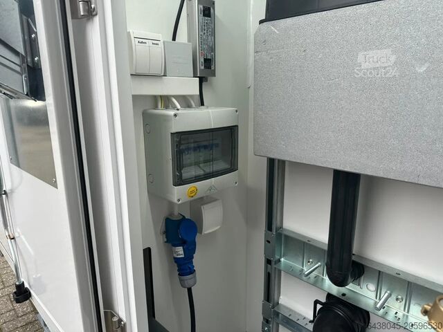 GLOBAL KVALITET nemačka prikolica za toalet tip 2-1-2 GLOBAL direktno od uvoznika! GLOBAL KWALITEIT DUITSE toiletwagen type 2-1-2 GLOBAL ...